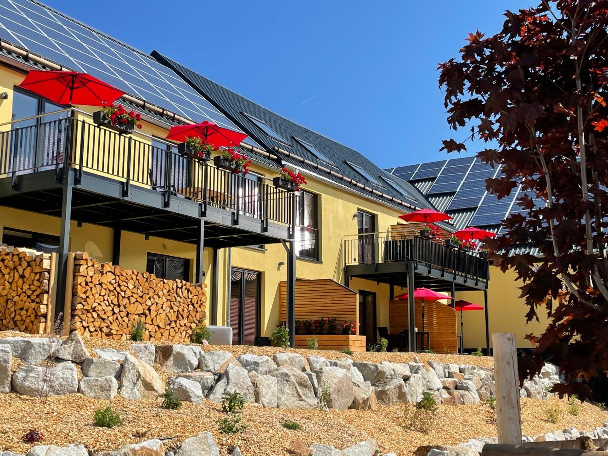 Chalet-Ferienwohnung Schlossblick, 51 Qm, Wellness/Fitness/Sauna - Bergroedelhof Feilitzsch Ngoại thất bức ảnh